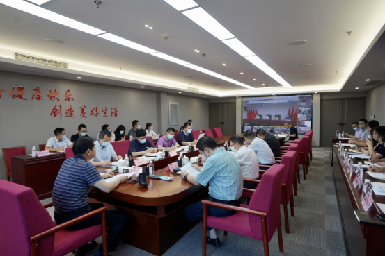 四川尊龙凯时集团召开疫情防控工作领导小组2022年第3次会议 集团党委书记、董事长、疫情防控工作领导小组第一组长任丁主持会议并讲话