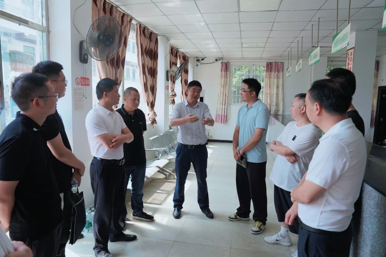 许东明赴南充市嘉陵区、巴中市通江县调研督导定点帮扶和托底性帮扶工作